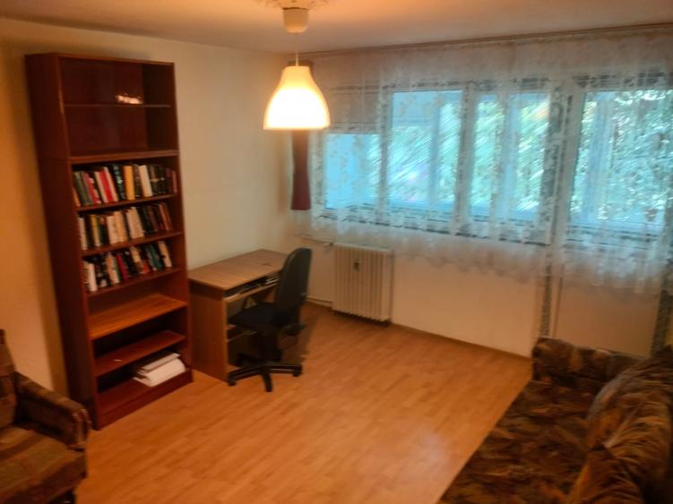 Apartament cu 2 camere decomandat în Giurgiului