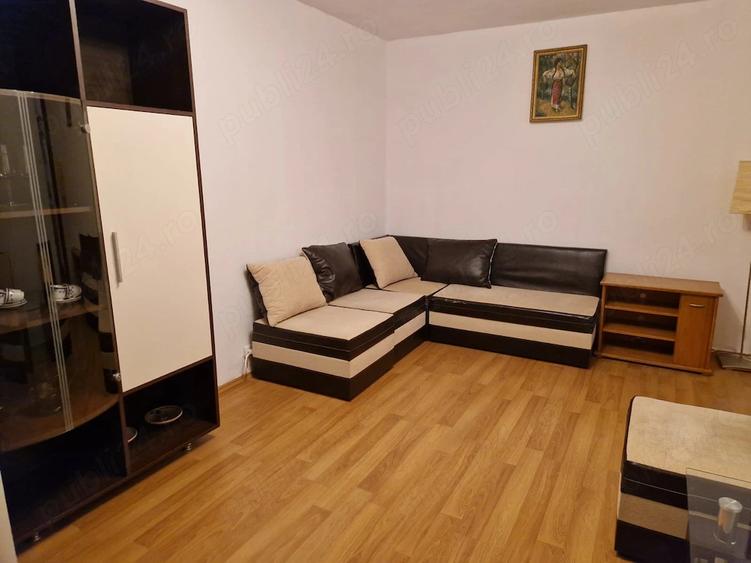 Apartament cu 2 camere decomandat, mobilat în Moșilor