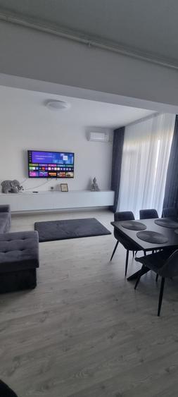Apartament cu 2 camere decomandat în Nord — fotografia 1