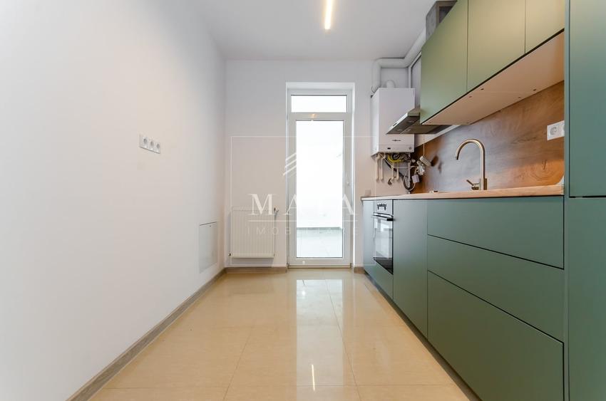 Penthouse cu 3 camere decomandat, mobilat în Șelimbăr