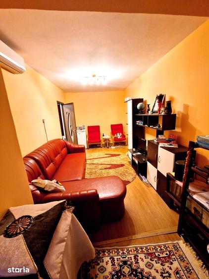 Apartament cu 2 camere semidecomandat în Est