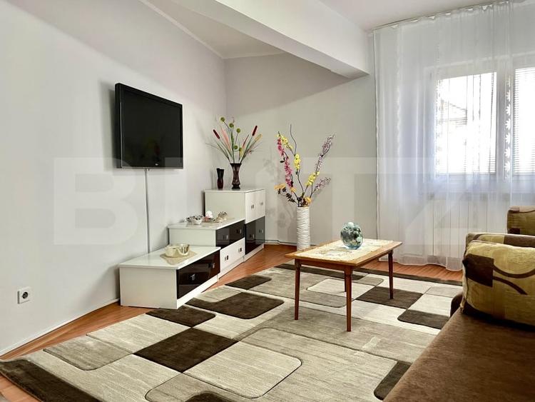 Apartament cu 2 camere decomandat, mobilat în Cugir
