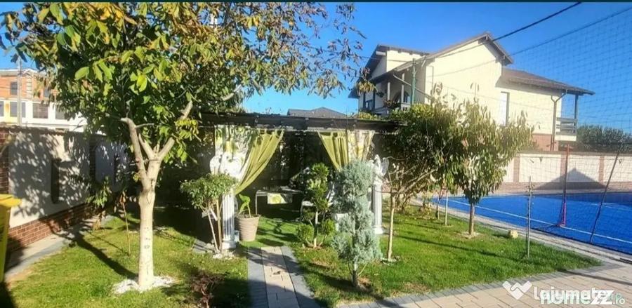 Casă cu 4 camere cu Teren 1000 Mp în Bâlta