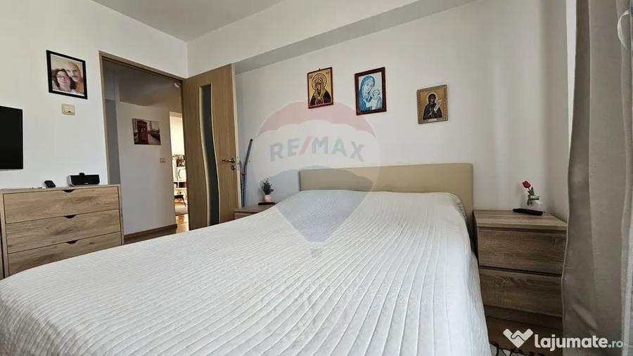 Apartament cu 3 camere decomandat în Burdujeni