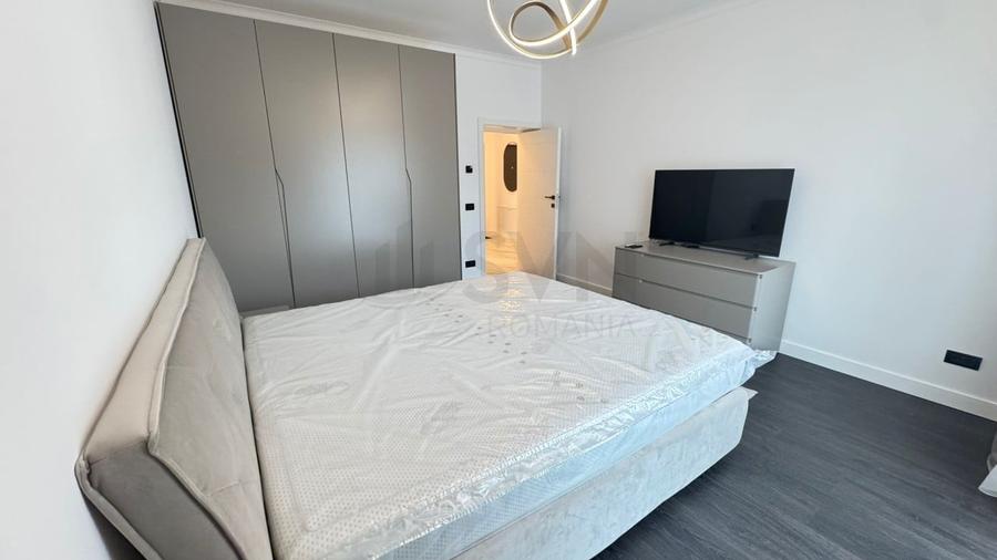 Apartament cu 3 camere decomandat, mobilat în Primăverii