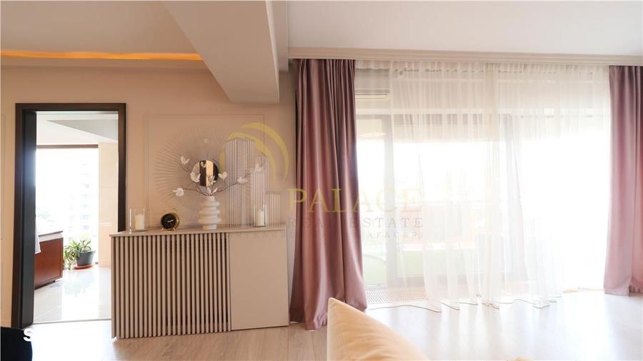 Apartament cu 3 camere, mobilat în Ultracentral