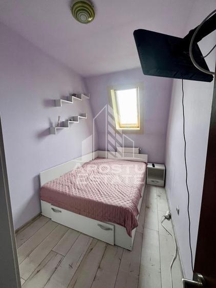 Apartament cu 2 camere semidecomandat, mobilat în Bucovina