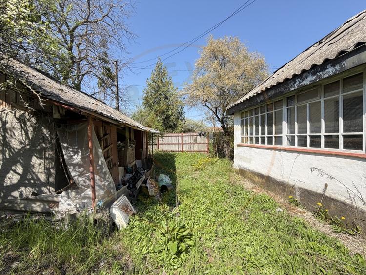 Casă individuală cu 2 camere cu Teren 1047 Mp în Lunca Corbului