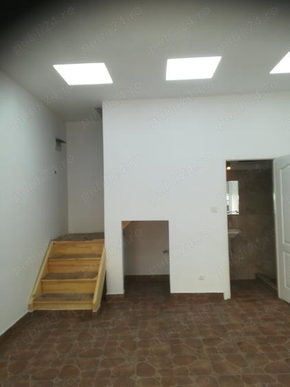 Spațiu comercial, de 70 mp, în Central