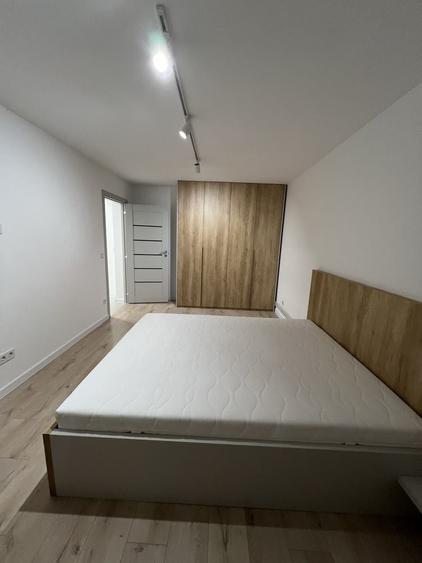 Apartament cu 2 camere decomandat în Griviței