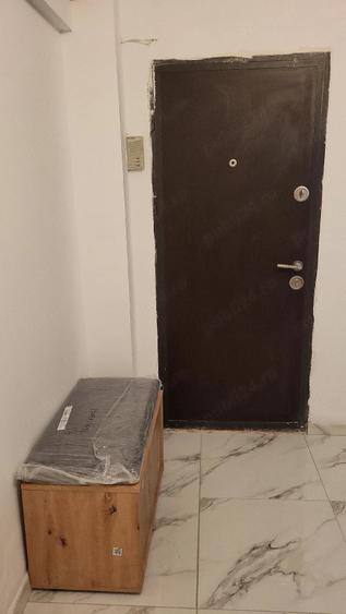 Apartament cu 2 camere decomandat în Exterior Vest