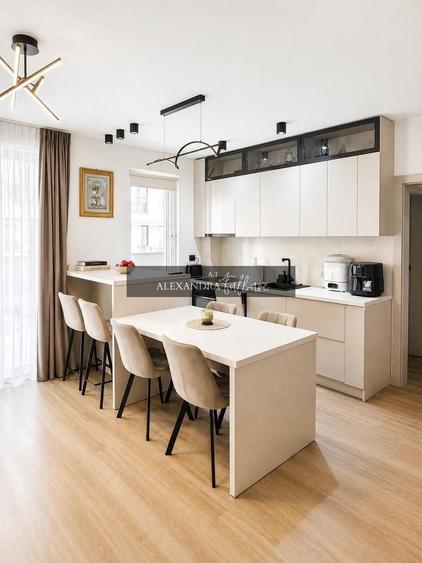 Apartament cu 3 camere semidecomandat în Florești