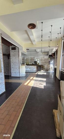 Chirie -Spatiu Comercial-Parter -Ultracentral - 2
