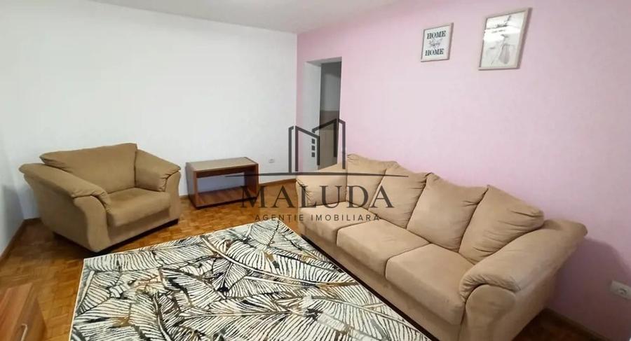 Apartament cu 2 camere semidecomandat, mobilat în Calea București