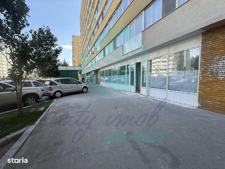 Spațiu comercial, de 297 mp, în Pantelimon