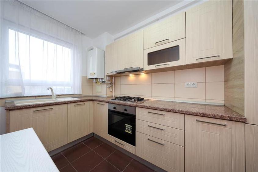 Apartament cu 2 camere decomandat, mobilat în Avantgarden