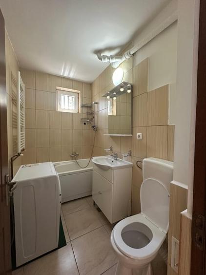 Apartament cu 2 camere decomandat, mobilat în Independenței