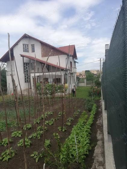 Casă cu 4 camere în Turda