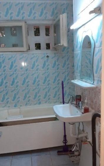 Apartament cu 2 camere semidecomandat, mobilat în Tătărași
