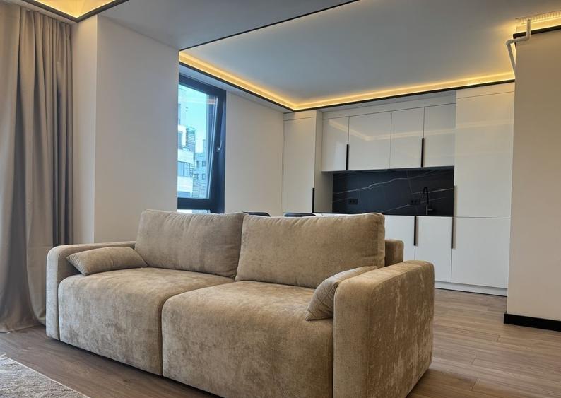 Apartament cu 2 camere semidecomandat, mobilat în Pipera