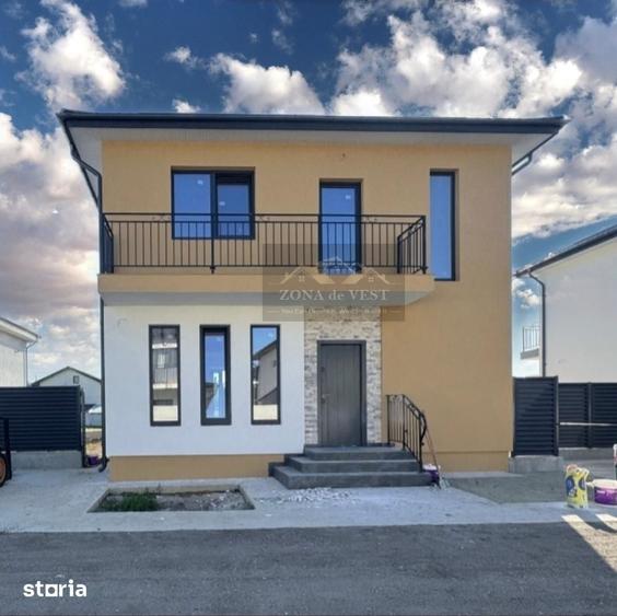 Casă cu 4 camere cu Teren 350 Mp în Olteni
