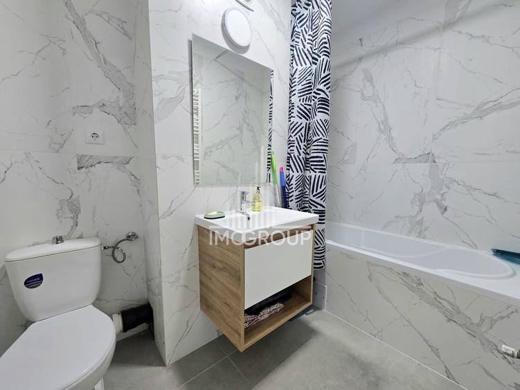 Apartament cu 2 camere semidecomandat, mobilat în Zorilor