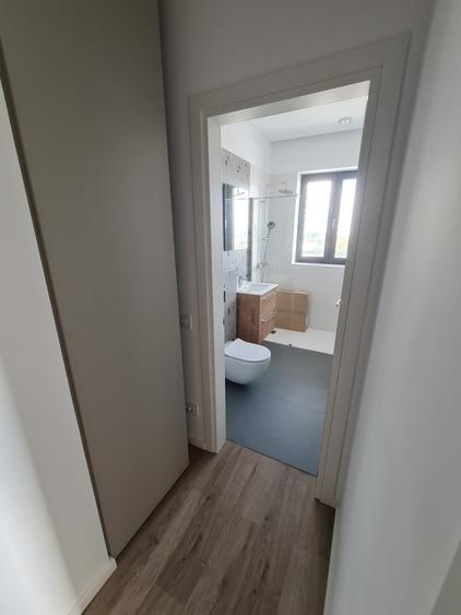 Apartament cu 3 camere decomandat în Tomis Plus