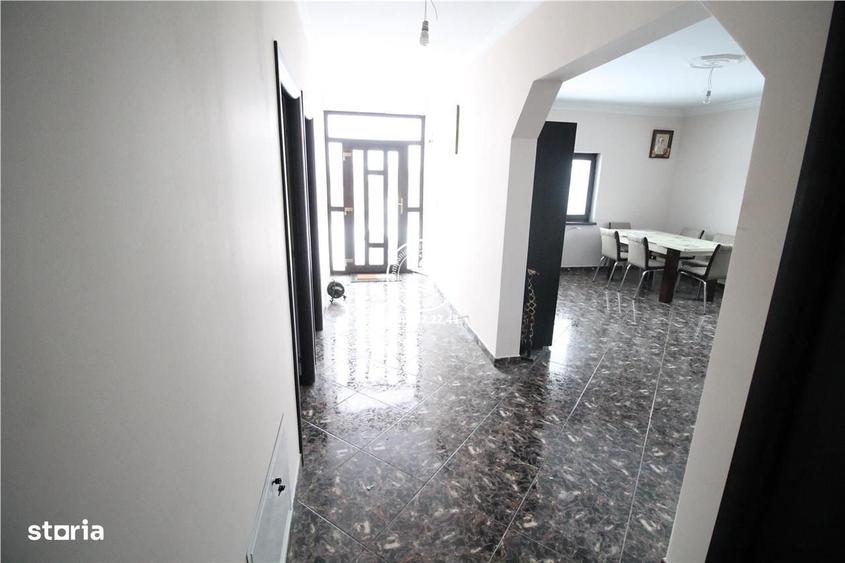 Casă cu 4 camere în Dancu