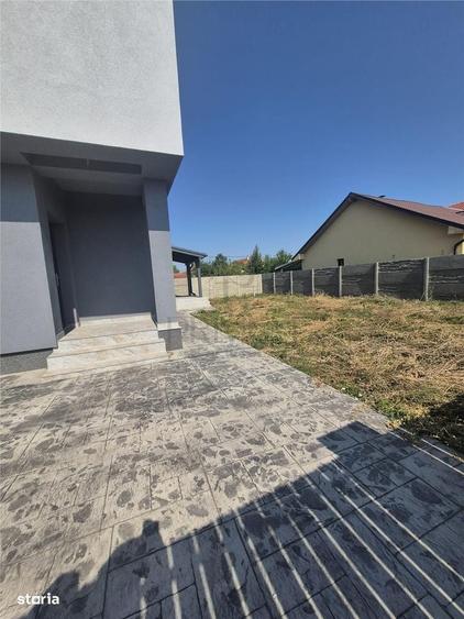 Casă cu 3 camere în Central