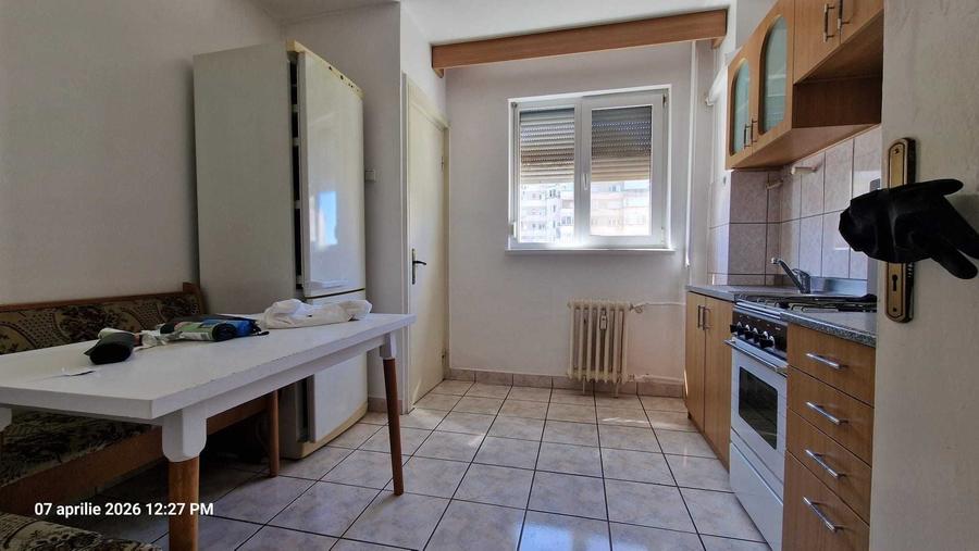 Apartament cu 2 camere decomandat în Sud