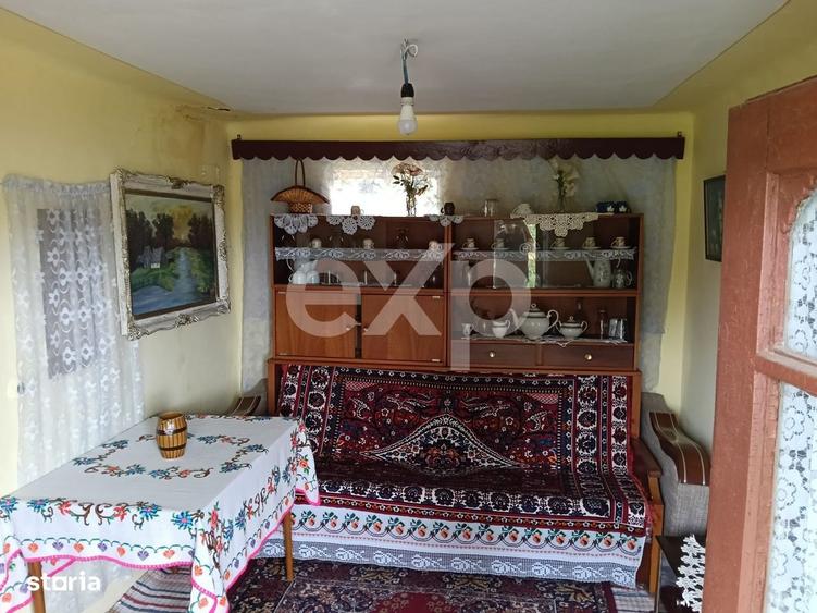 Casă cu 3 camere în Pădureți