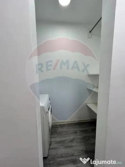 Apartament cu 3 camere decomandat în Alfa