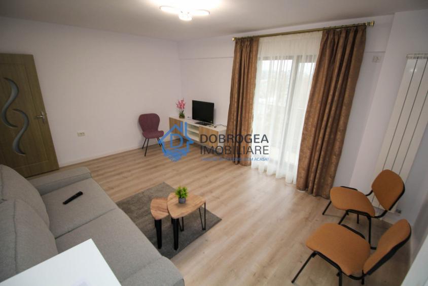 Apartament cu 2 camere decomandat în Păcii