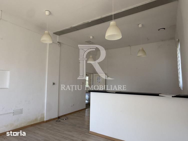 Spațiu comercial, de 700 mp, în Iosia