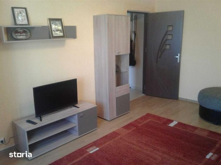 Inchiriez apartament 2 camere decomandat - 6