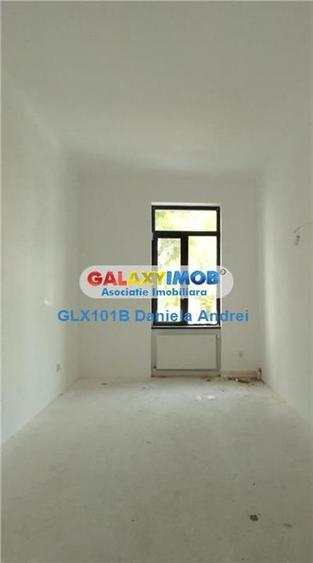 Casă cu 26 camere cu Teren 450 Mp în Calea Victoriei