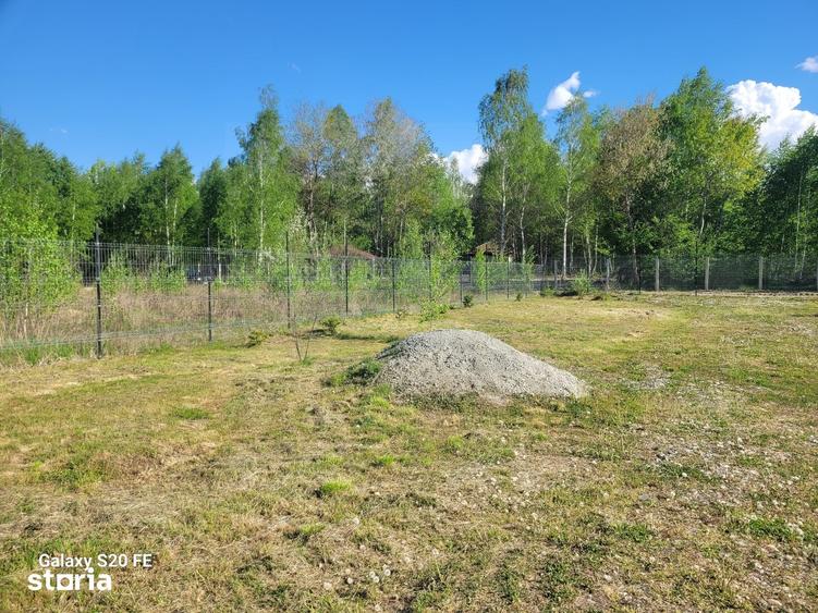 Casă cu 4 camere cu Teren 1050 Mp în Central