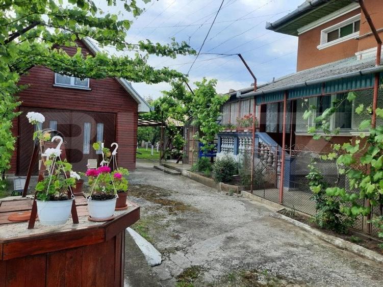 Casă cu 2 camere cu Teren 700 Mp în Central