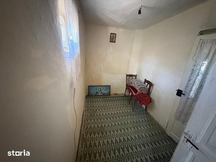 Casă cu 6 camere cu Teren 826 Mp în Fundeni