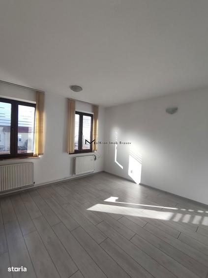 Apartament cu 2 camere decomandat în Centrul Civic