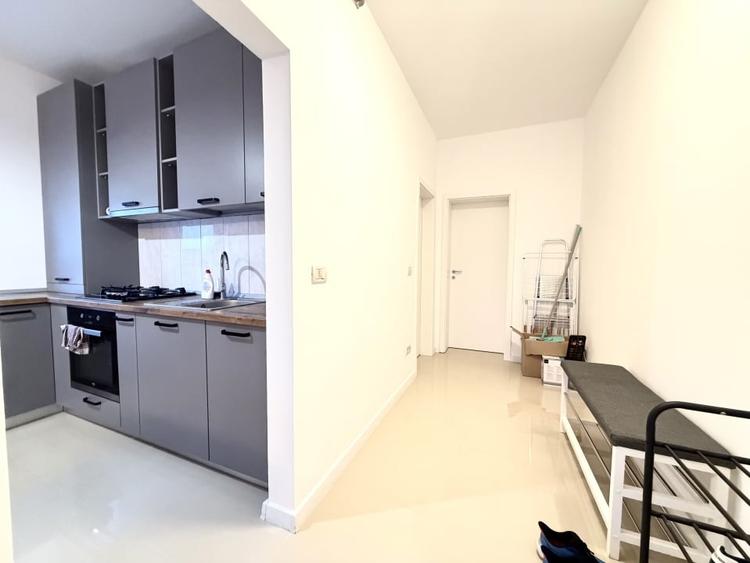 Apartament cu 2 camere decomandat, mobilat în Dumbrăvița