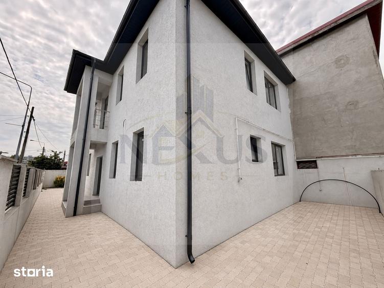 Casă cu 5 camere cu Teren 218 Mp în Apărătorii Patriei