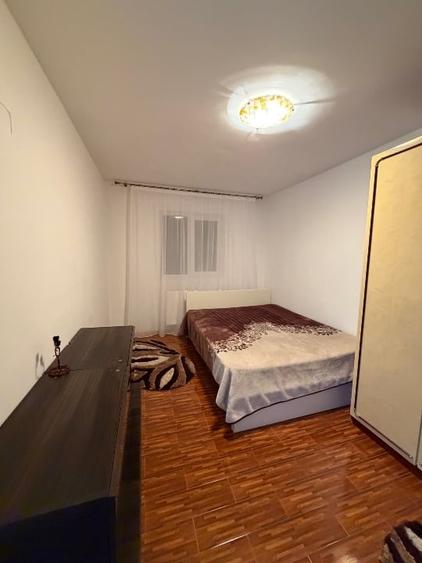 Apartament cu 2 camere semidecomandat, mobilat în Central