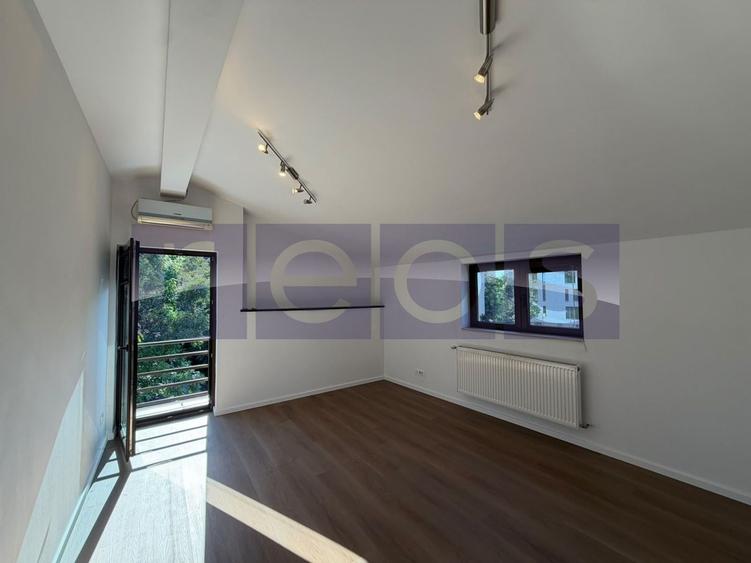 Apartament cu 5 camere decomandat în Kiseleff