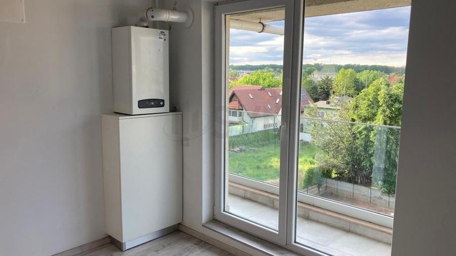 Apartament cu 2 camere decomandat în Pipera