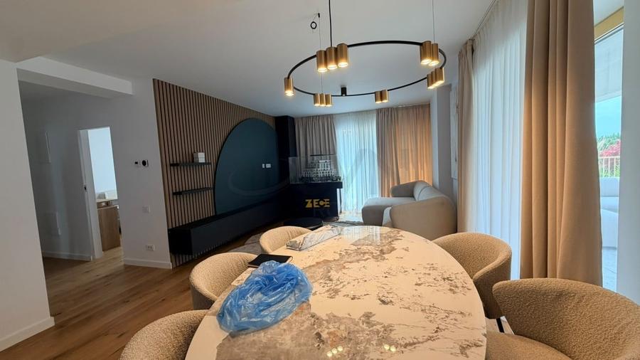 Apartament cu 3 camere decomandat, mobilat în Unirii