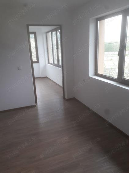 Casă cu 5 camere cu Teren 567 Mp în Târgu Neamț