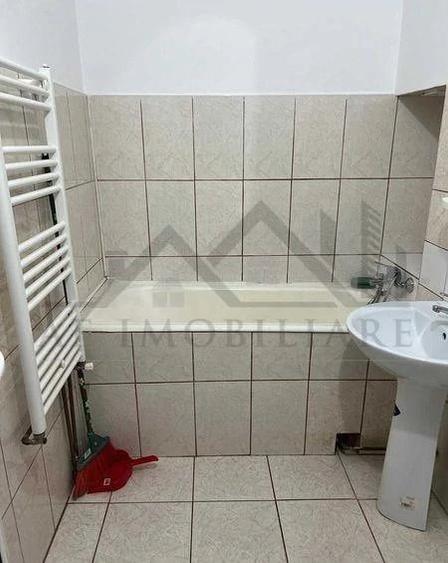 Garsonieră decomandată în Filiași