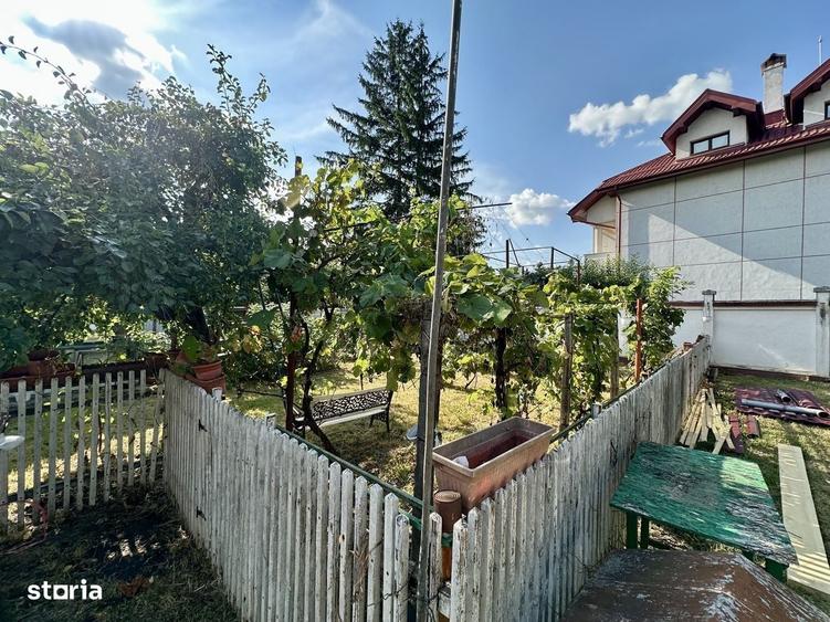 Casă cu 3 camere în Tătărași