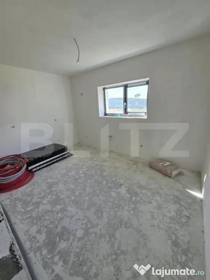 Casă cu 3 camere cu Teren 962 Mp în Nord